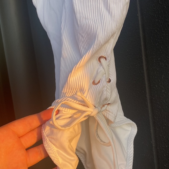 White swimsuit F&F size 14 side rope tie gold detailing cup support low back NWT - Picture 2 of 5